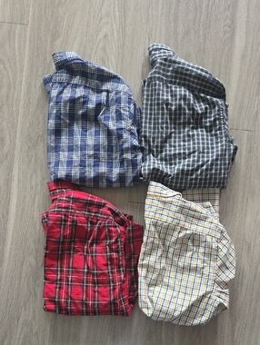 4 J. Crew Button Down Plaid Shirts. 98% Cotton. Flex Washed. Slim Fit. Size M.